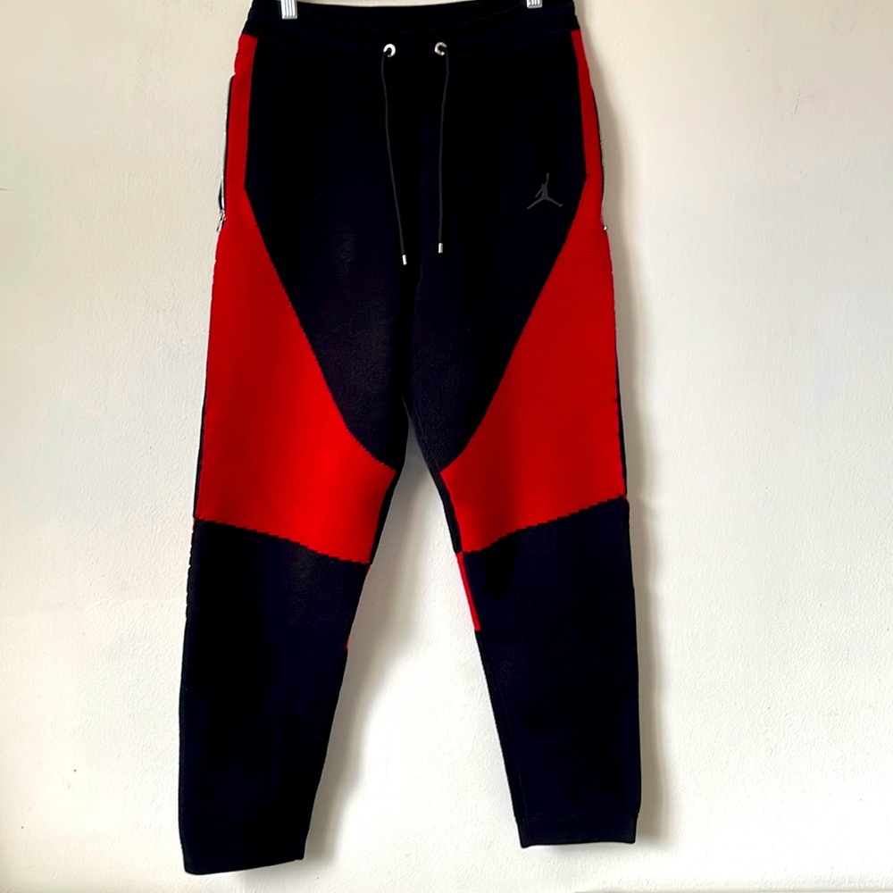 Nike Air Jordan Est.1985 Knitted Joggers 🔥